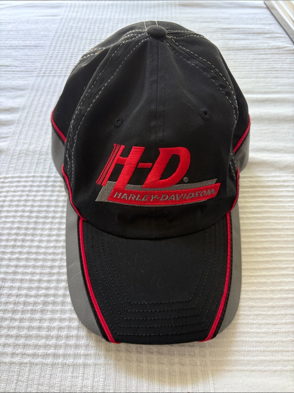 Harley-Davidson Black Hat with Red and Gray Logo Trim